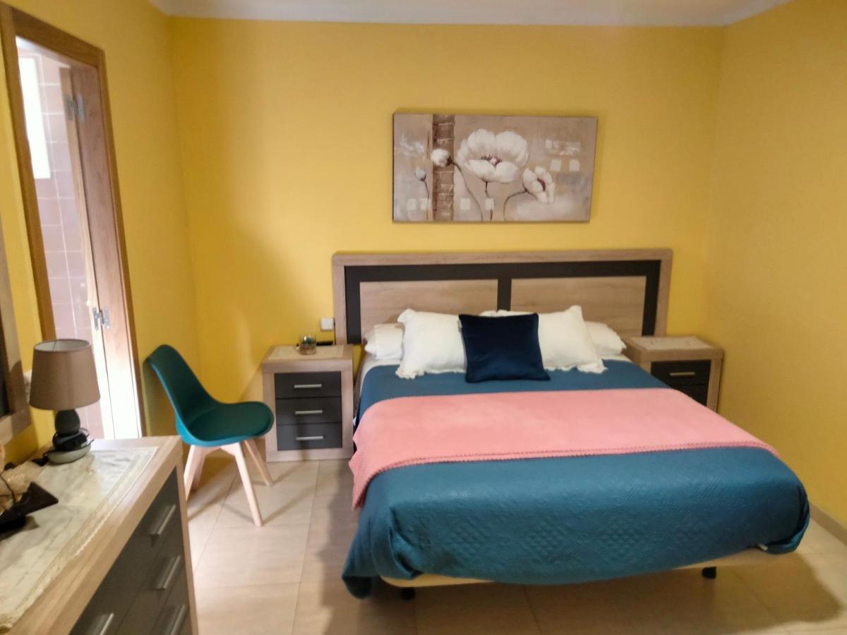 Hostal Nuevo Alonso Bembribe Екстериор снимка