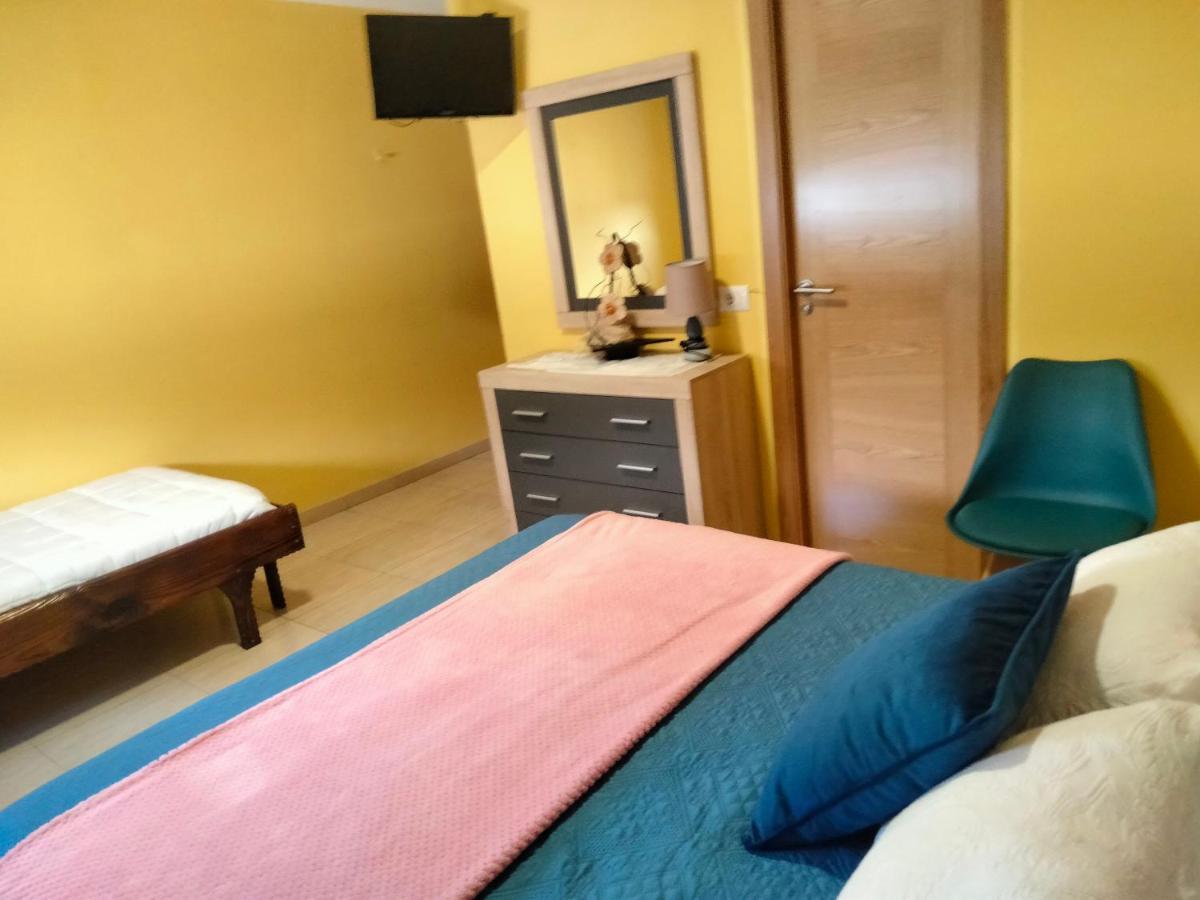 Hostal Nuevo Alonso Bembribe Екстериор снимка