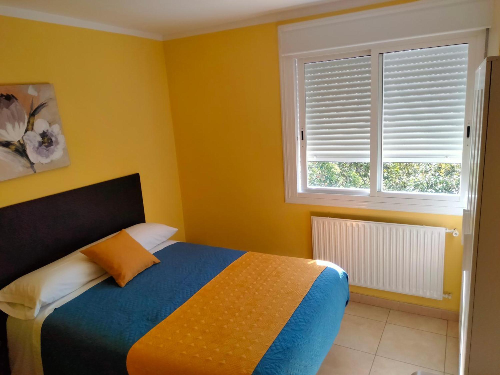 Hostal Nuevo Alonso Bembribe Екстериор снимка